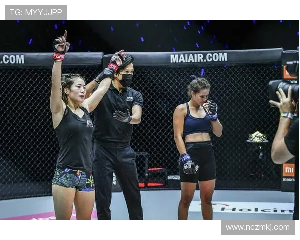 深圳网球队的节奏揭秘:网球巨献背后的故事与激情 深圳网球队的节奏揭秘:网球巨献背后的故事与激情