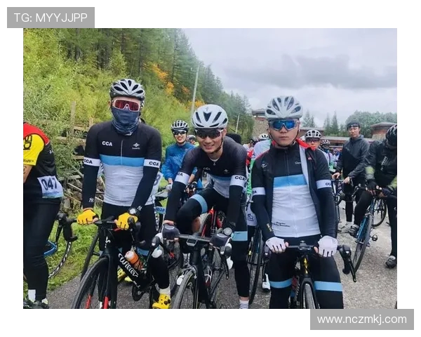 西安羽毛球队与北京羽毛球队赛后复盘速度对决的精彩瞬间与战术分析