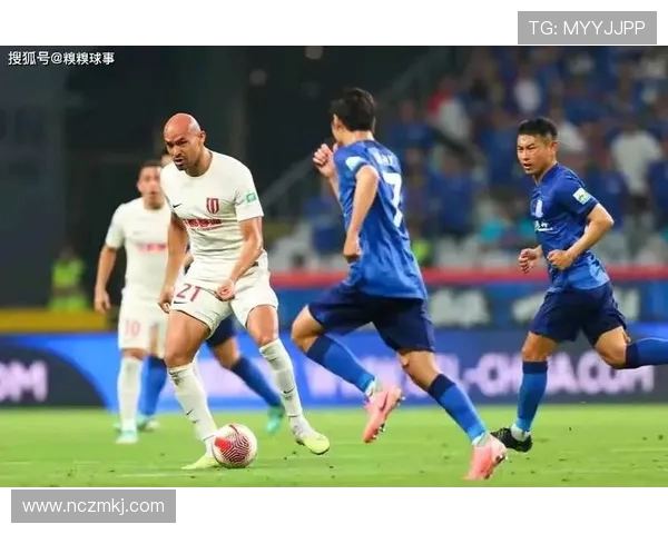 2017年申花与上港激战回顾:足球盛宴中的激情与荣耀 2017年申花与上港激战回顾:足球盛宴中的激情与荣耀