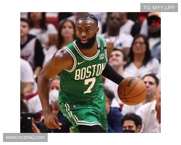 杰伦布朗在NBA赛场上的崛起与未来发展潜力分析