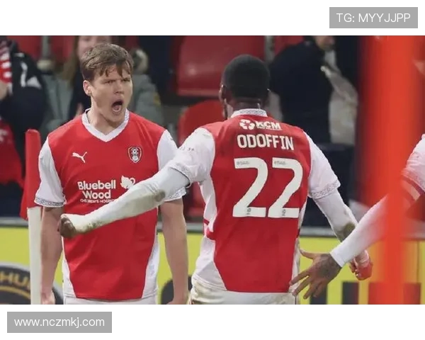 福利特与罗瑟汉姆激战正酣谁能在赛场上笑到最后 福利特与罗瑟汉姆激战正酣谁能在赛场上笑到最后