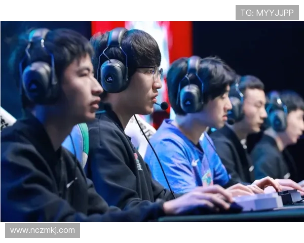 CSGO热议LNG战队在比赛中的意识争议引发玩家热烈讨论与反思 CSGO热议LNG战队在比赛中的意识争议引发玩家热烈讨论与反思